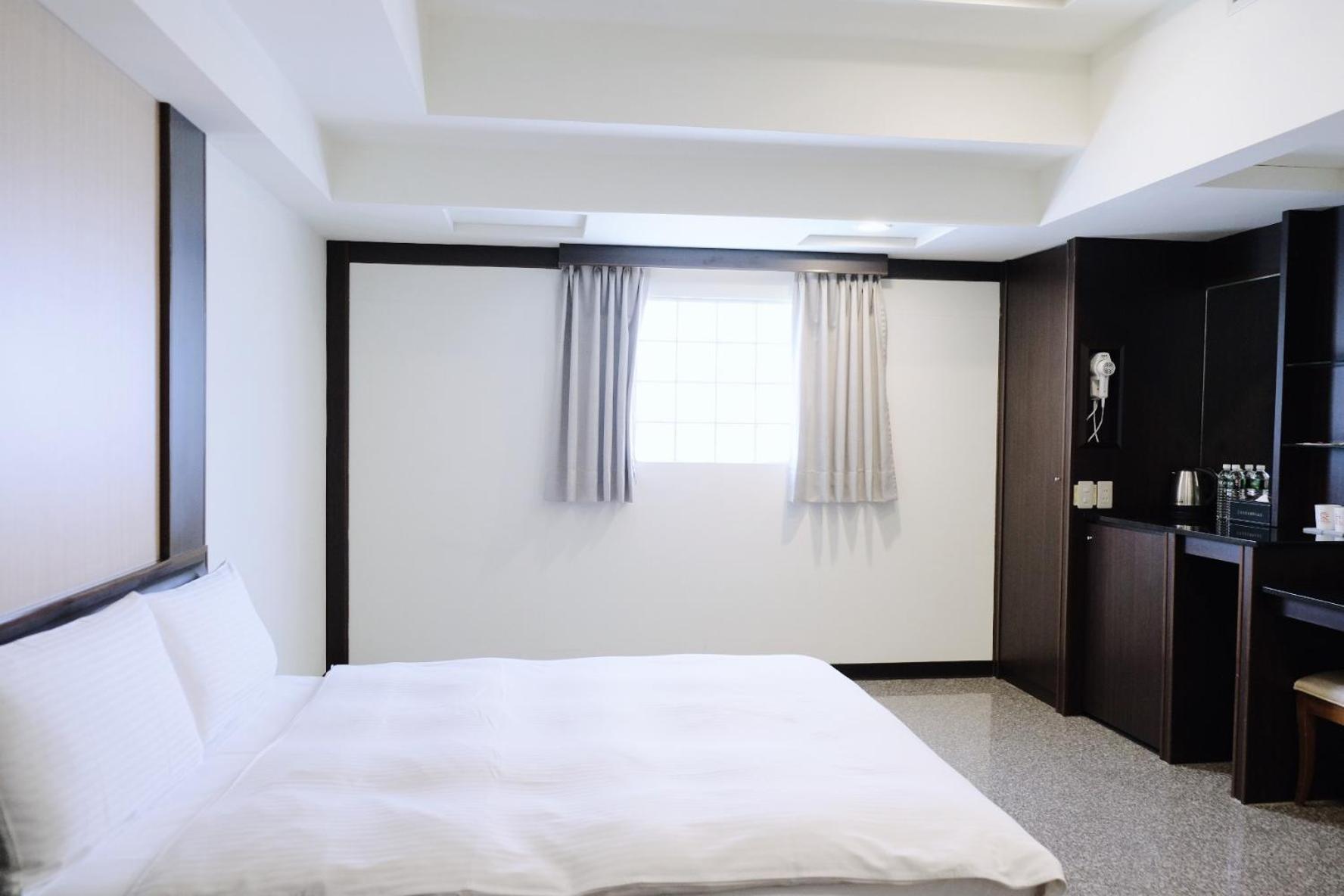 Yuai Fu Hao Hotel Taichung Exterior foto